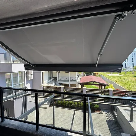 Escape Apartment *